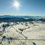 Domki Dolina Dunajca-Balia, Jacuzzi, Spa Nad Jeziorem Alpesi faház Frigyesvágása